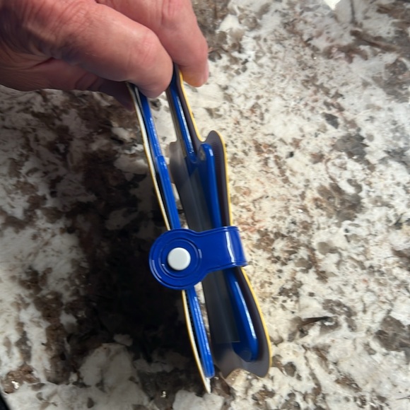 Old school vintage retro style Strum Along Comb 🪮 & Mirror Set very cool 🪨 🥖 - Picture 11 of 11